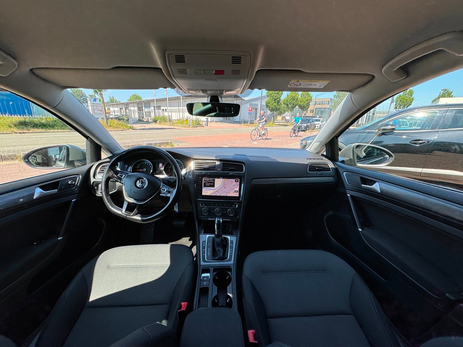 Volkswagen E-Golf E-Golf AUT|NAV|CAM|ACC|SOH 88,66%|DealerOH, Auto's, Gebruikt, 35 kWh, 230 km, Origineel Nederlands