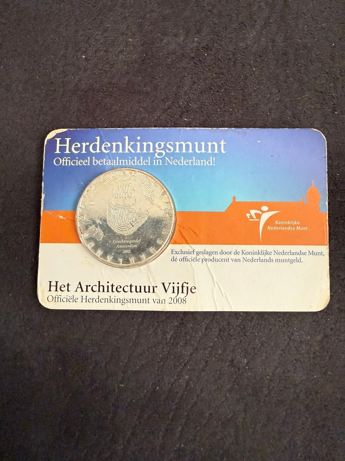 Twee munten, Ophalen