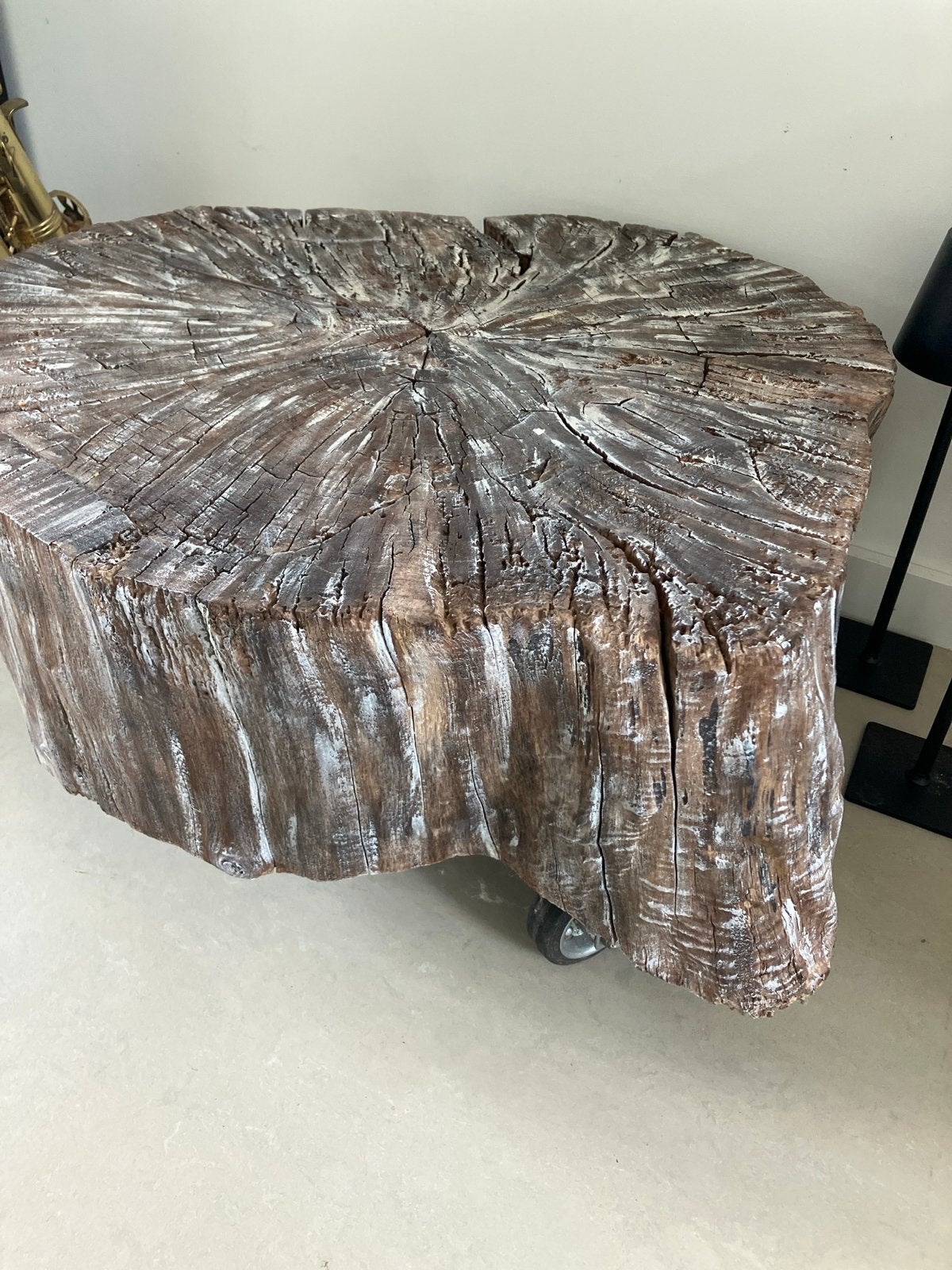 Unieke boomstam salontafel op wielen, Ophalen, Gebruikt, 50 tot 100 cm, Overige vormen