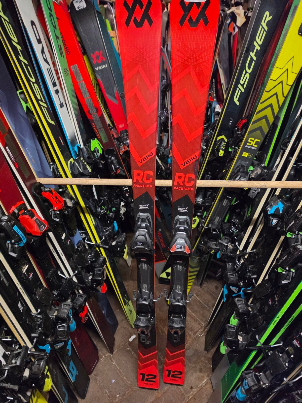 158cm VÖLKL RACETIGER RC 2025 880€ GEVORDERD TOP SKI, Overige merken, 140 tot 160 cm, Ophalen of Verzenden, Zo goed als nieuw
