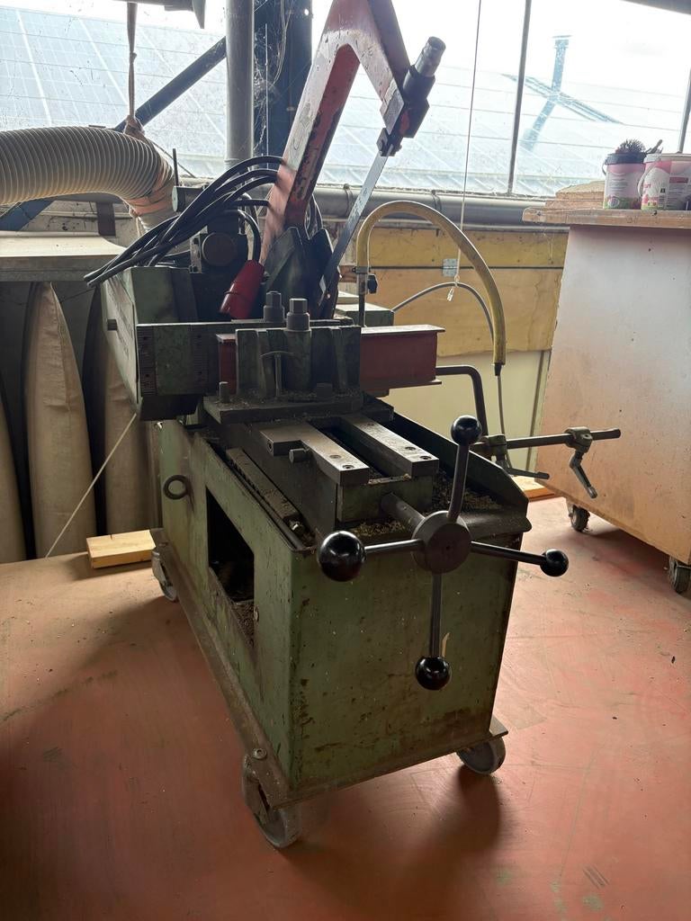 Afkortzaag voor zwaar materiaal, Ophalen, Gebruikt, 70 mm of meer, Afkortzaag