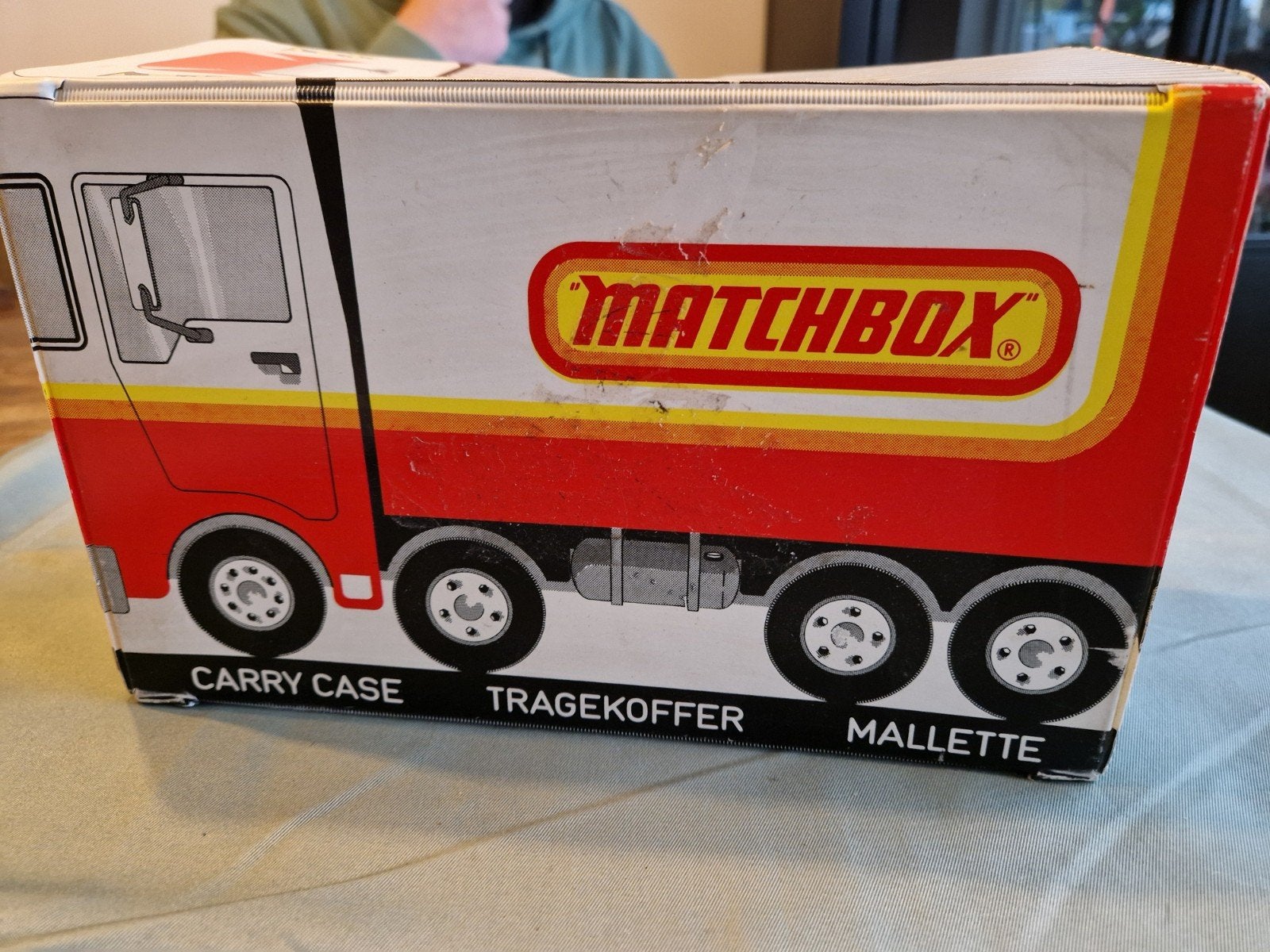 Matchbox draagkoffer met 36 matchbox auto'tjess, Ophalen of Verzenden, Gebruikt