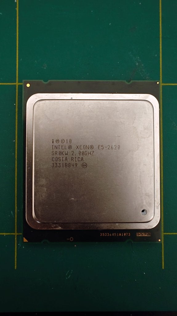 €6 6 Cores Intel Xeon E5-2620 v1 LGA2011 X79 CPU, Computers en Software, Gebruikt, 2-core, Intel Xeon, LGA 2011-v3