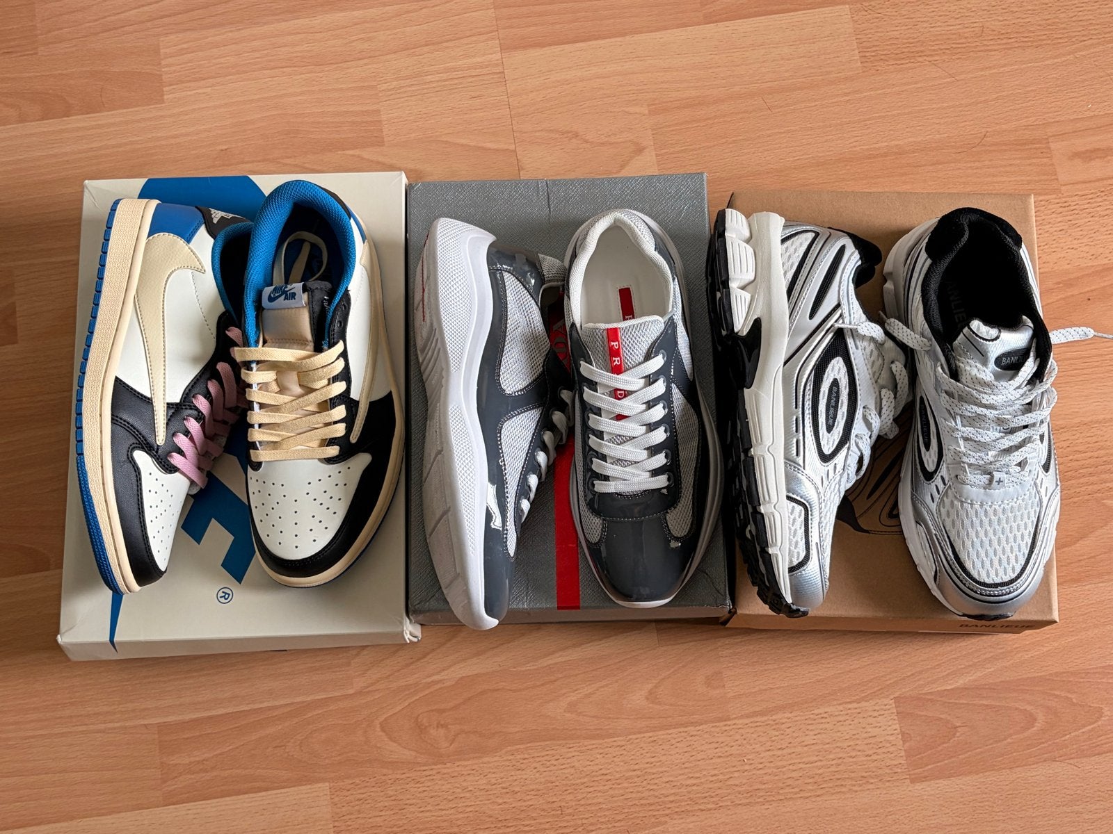 Travis Scott, Prada & Banlieue schoenen - Allemaal nieuw!, Kleding | Heren, Ophalen of Verzenden, Nieuw, Overige kleuren, Sneakers of Gympen