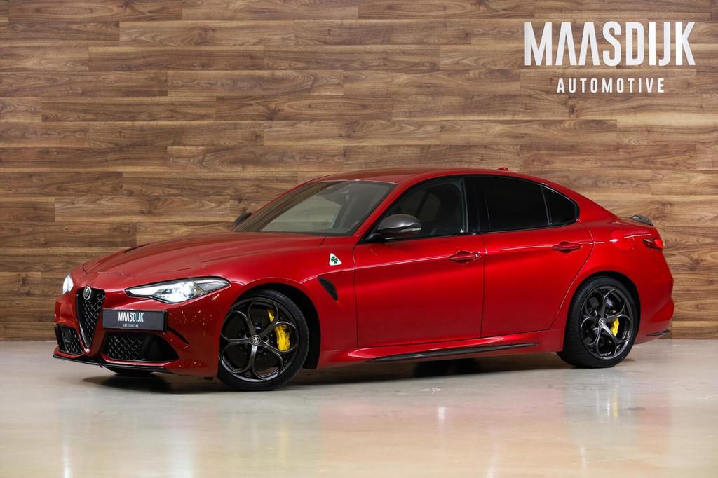 Alfa Romeo Giulia 2.9 V6 Quadrifoglio|Ceramic|Racing Seats|, Auto's, Alfa Romeo, Achterwielaandrijving, Gebruikt, 510 pk, Bedrijf