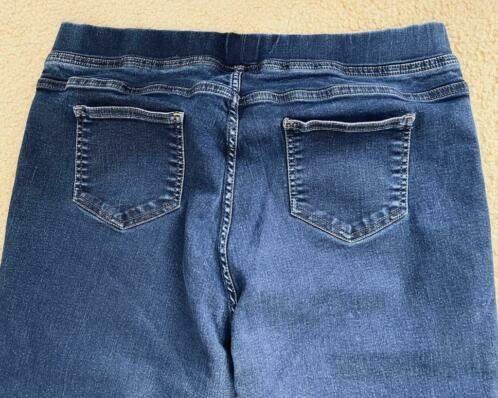 Paprika maat 2/44 jeans/tregging, Ophalen of Verzenden, Zo goed als nieuw, Blauw, Overige jeansmaten