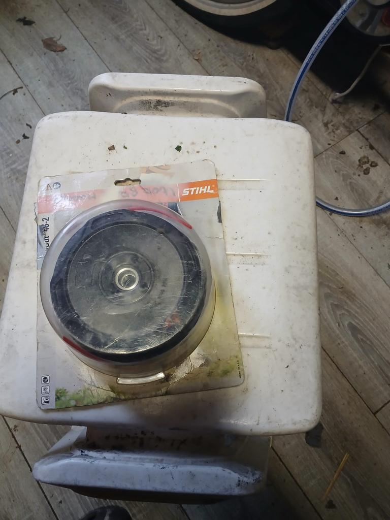 (Bieden)  Stihl maaidraad 2.7mm x 55m - Nieuw in verpakking, Ophalen, Nieuw, Stihl