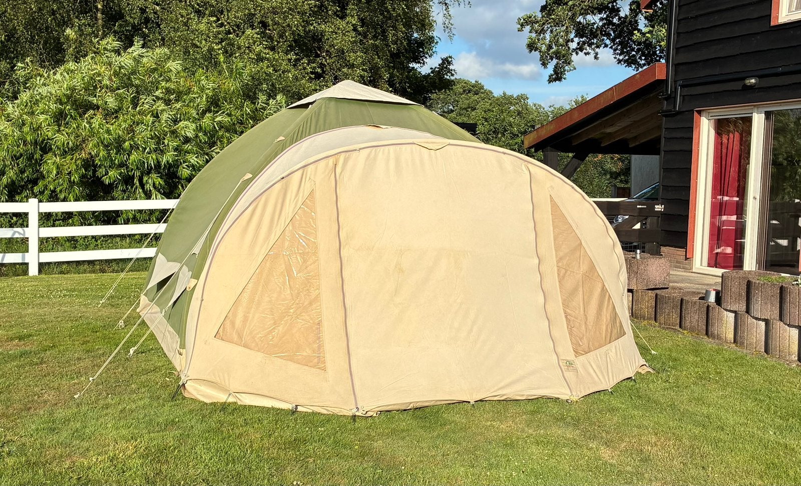 Karsten 350 opblaasbare tent, Ophalen, Gebruikt, Tot en met 4