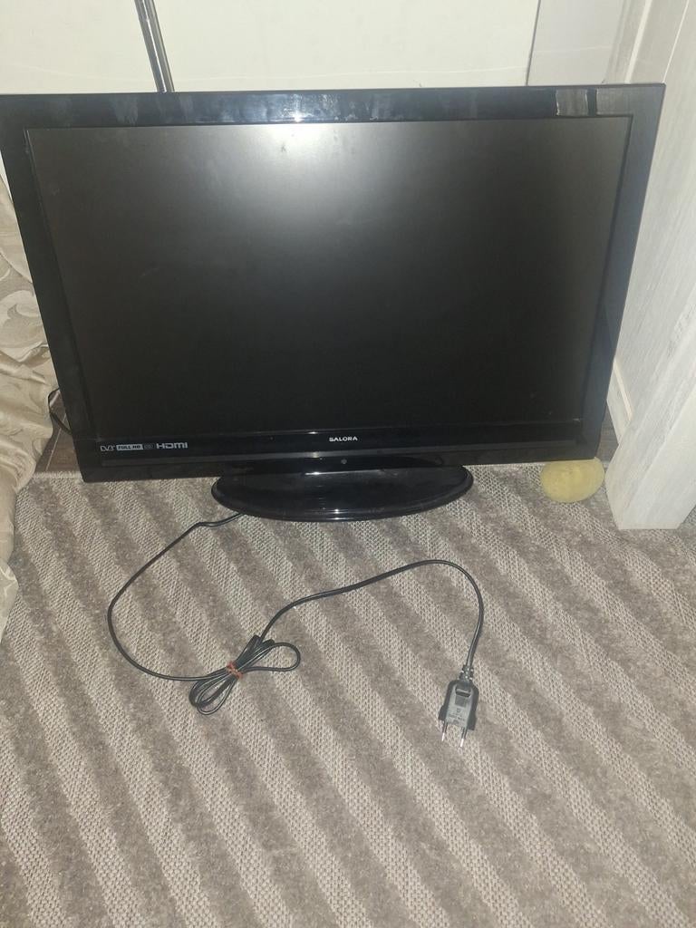Salora tv, Ophalen of Verzenden, 100 cm of meer, 50 Hz, Overige merken
