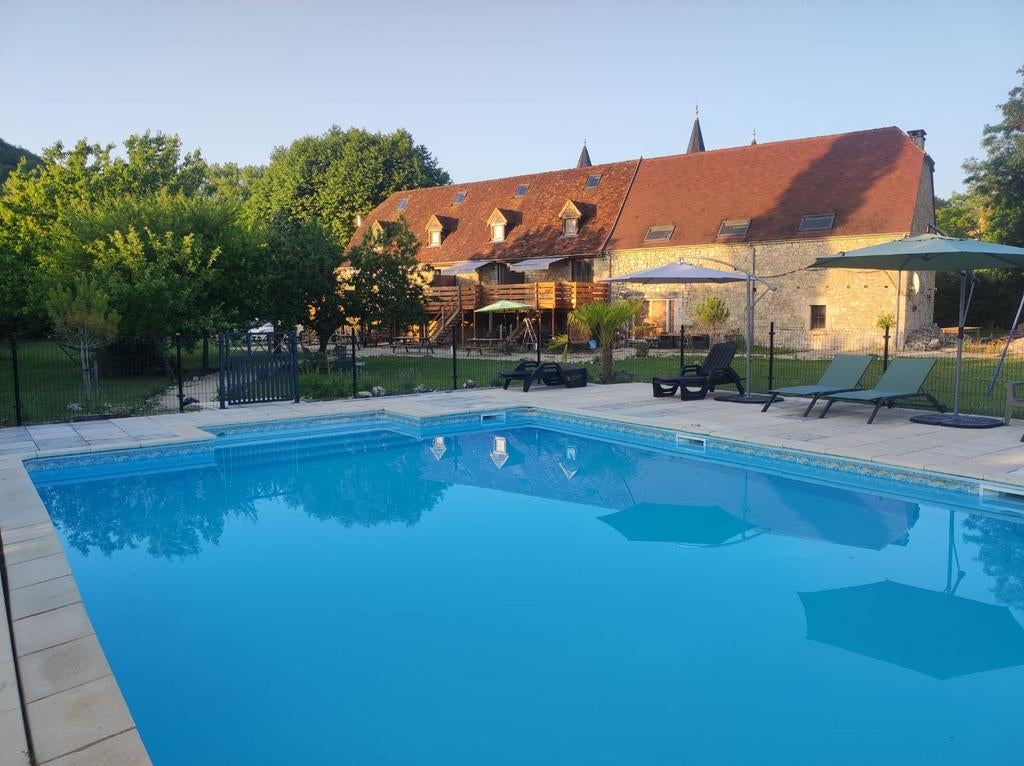 Vakantiehuis/gites zwembad in Dordogne/Lot Zuid-Frankrijk, Vakantie, Vakantiehuizen | Frankrijk, Midi-Pyreneeën, Appartement, Landelijk