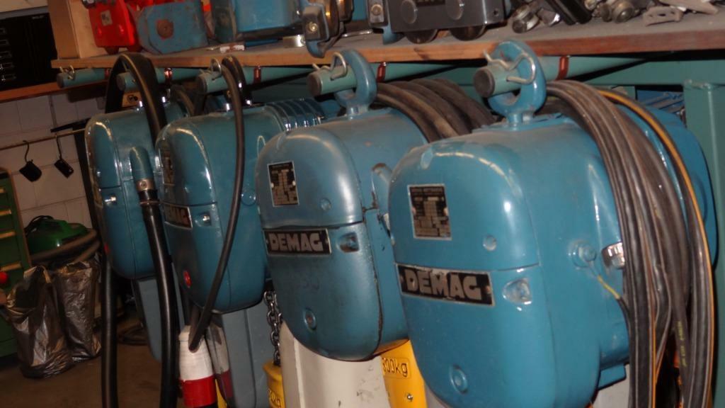 div DEMAG ketting takels, Doe-het-zelf en Verbouw, Gereedschap | Overige machines, Ophalen, Zo goed als nieuw