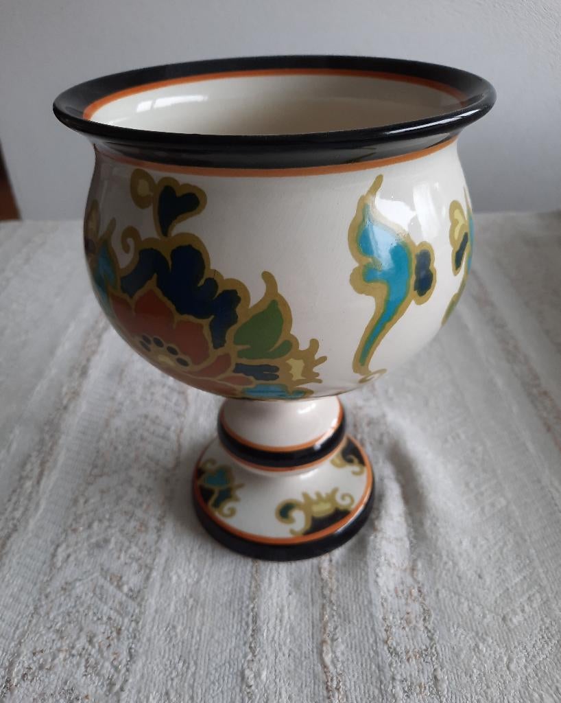 Modica Gouda plateel pot op voet, Ophalen