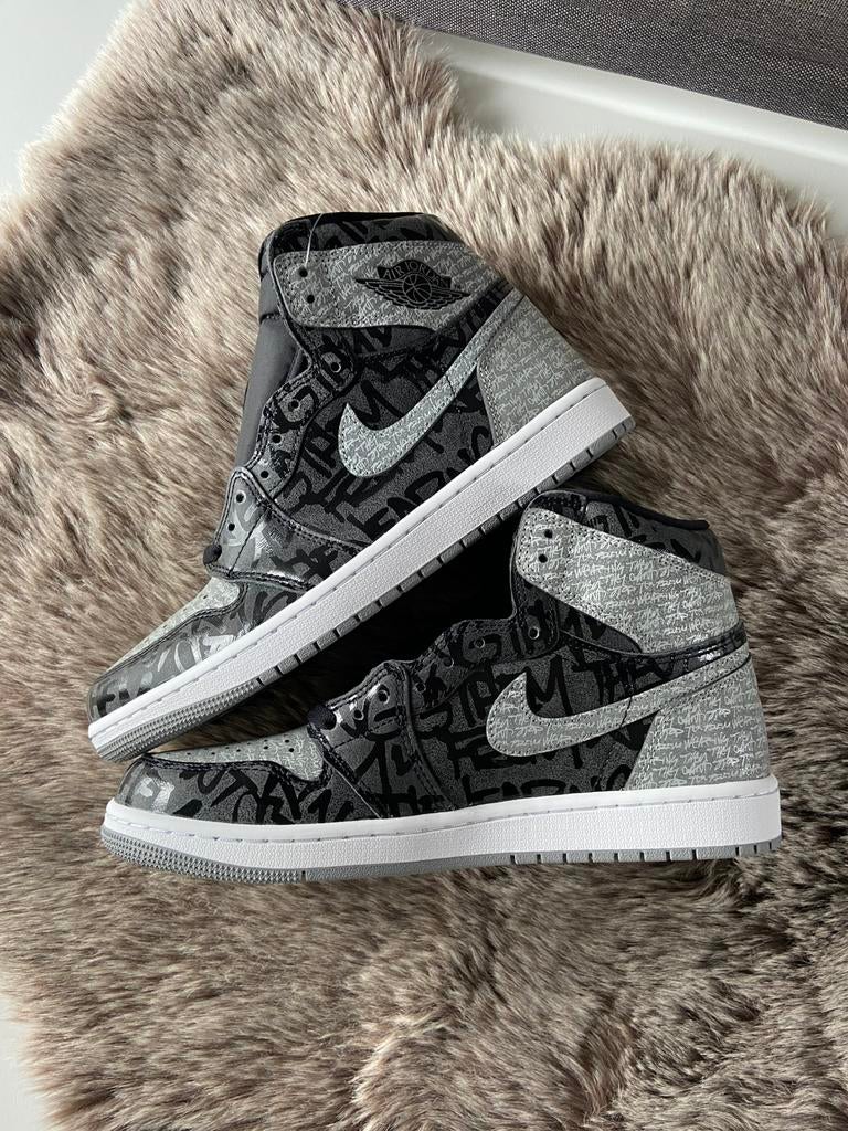 Jordan 1 Retro High OG Rebellionaire, Zwart, Nieuw, Ophalen of Verzenden, Sneakers of Gympen