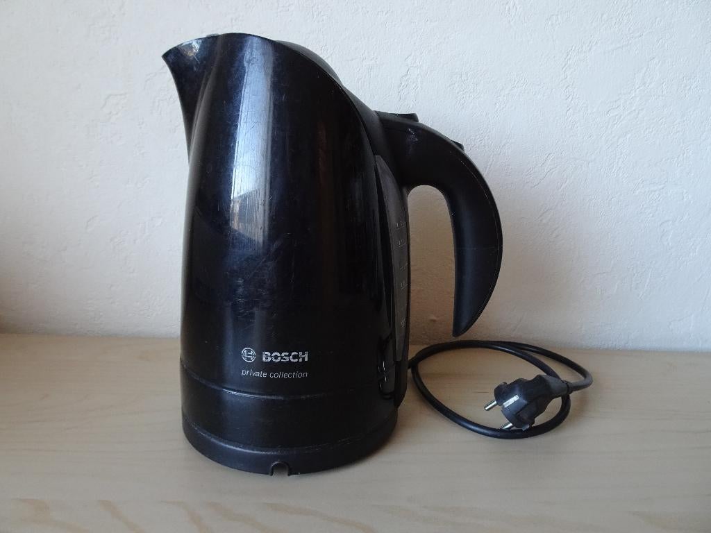 Waterkoker merk Bosch, 1 tot 2 liter, Ophalen of Verzenden, Gebruikt
