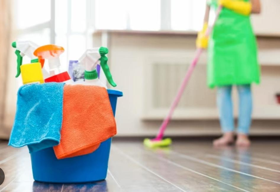  Vacature: Poetsvrouw (8-12 uur/week) – Horeca / Club, Schoonmaken