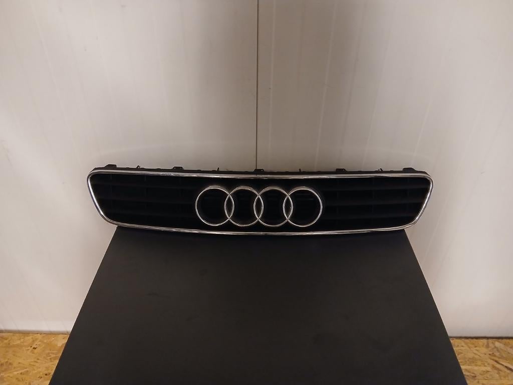 Audi A3/S3 8L Grill (1996-2003), Auto-onderdelen, Gebruikt, Voor, Bumper, Audi