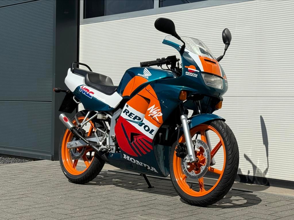 Waanzinnig mooie volledig gerestaureerde Honda NSR50 Repsol, Ophalen of Verzenden, Nieuw, Overige modellen