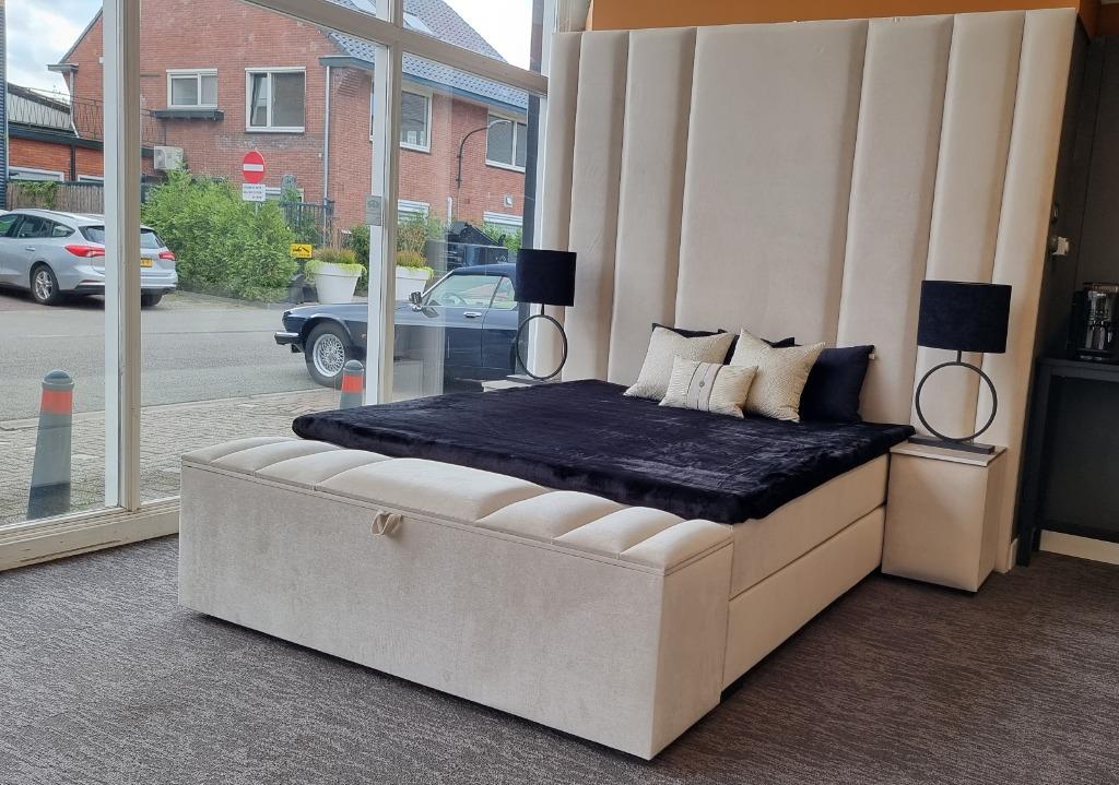 Direct ophalen | Maatwerk | Luxury Boxspring Bed | Utrecht, Huis en Inrichting, Slaapkamer | Boxsprings, Ophalen, 180 cm, 200 cm