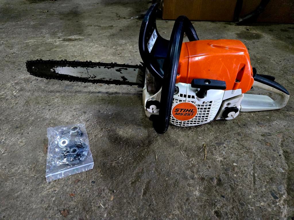 Stihl MS 251 Kettingzaag | 40cm blad | MS251 | Nwe Sprocket, Stihl, Gebruikt, Stihl 40cm kettingzaag, Overige soorten
