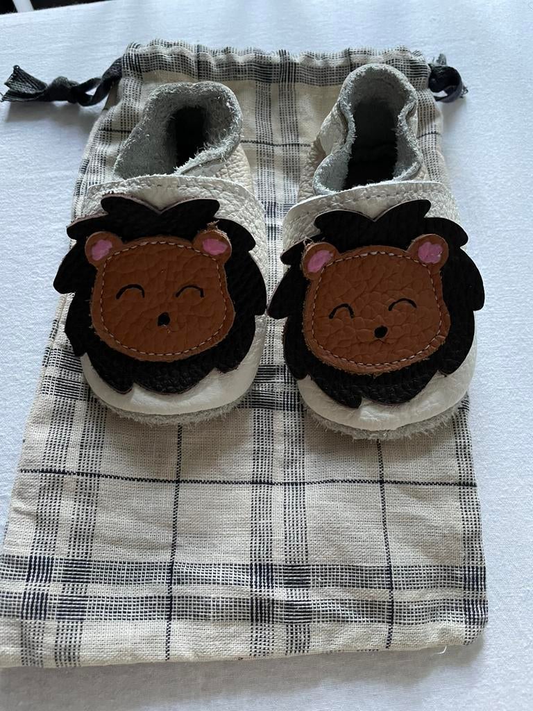 Slofjes, Kinderen en Baby's, Babykleding | Schoentjes en Sokjes, Ophalen of Verzenden, Zo goed als nieuw, Jongetje of Meisje, Slofjes
