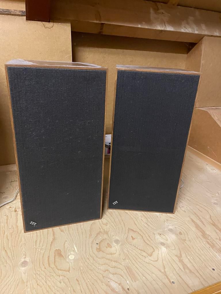 ITT T 230 geluidsboxen, Zo goed als nieuw, Minder dan 60 watt, Front, Rear of Stereo speakers, Ophalen