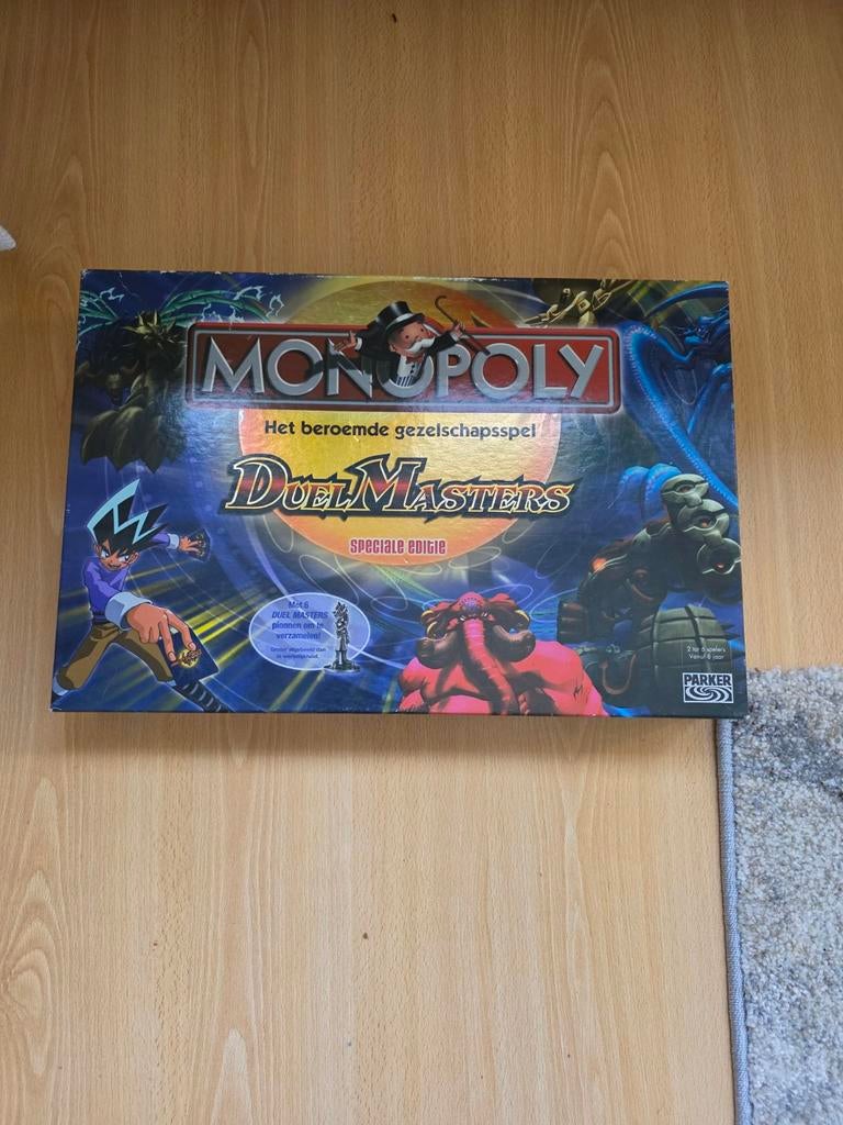 Monopoly duel masters, Hobby en Vrije tijd, Gezelschapsspellen | Bordspellen, Vijf spelers of meer, Ophalen of Verzenden, Zo goed als nieuw
