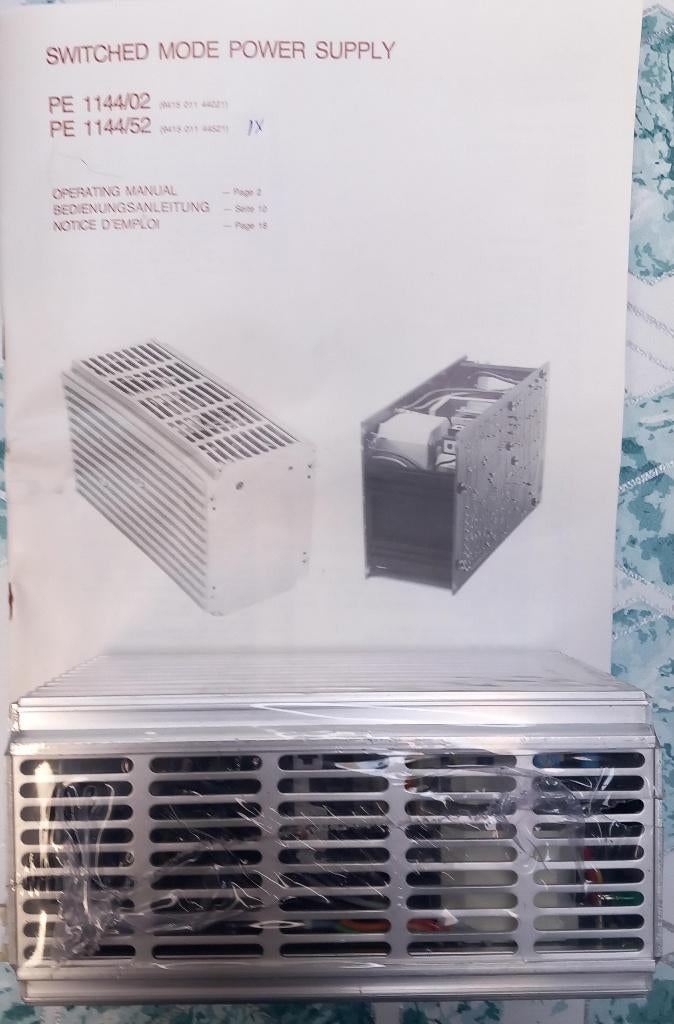Power Supply PE1144, Hobby en Vrije tijd, Elektronica-componenten, Ophalen of Verzenden, Gebruikt
