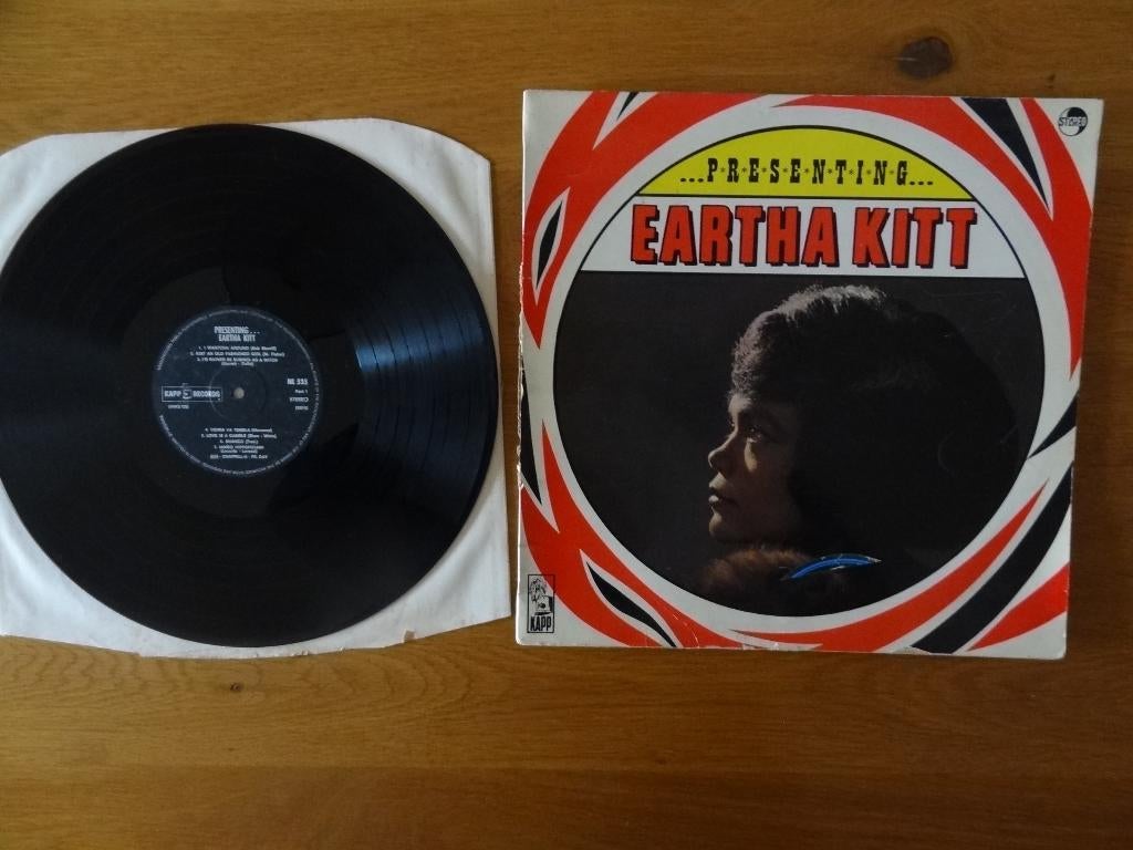 LP Eartha Kitt - Presenting, Ophalen of Verzenden, Gebruikt, 12 inch