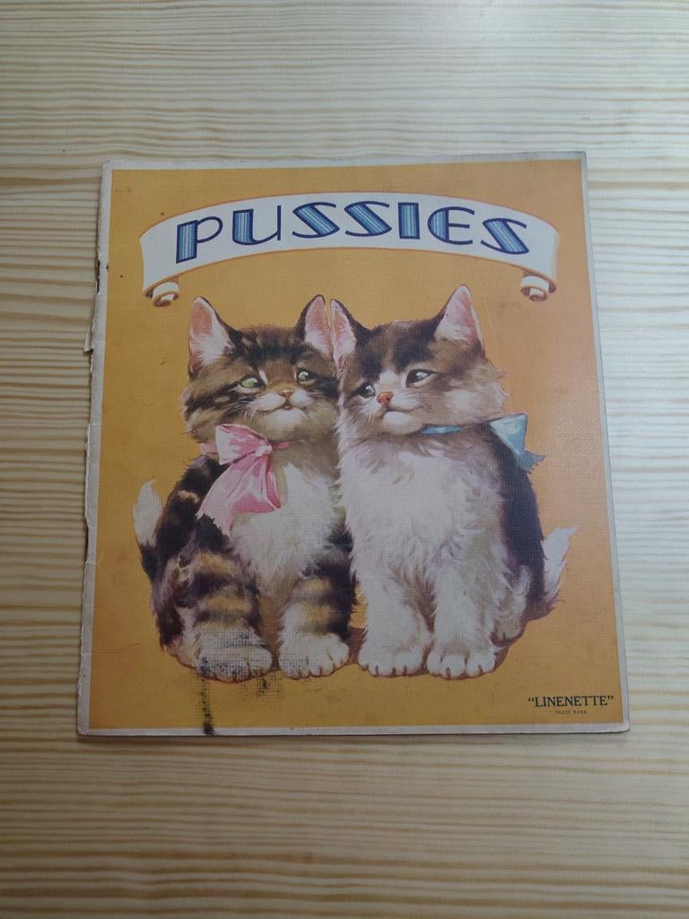 Vintage Kinderboek - Pussies, Ophalen of Verzenden, Gelezen, Linette, Sprookjes
