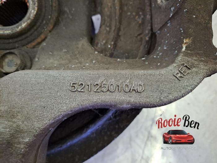 Fusee rechts-voor van een Dodge Nitro, Gebruikt, -, -, Ophalen of Verzenden