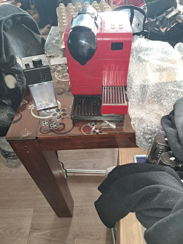Te koop nespresso deloging is goed, Ophalen of Verzenden, Zo goed als nieuw