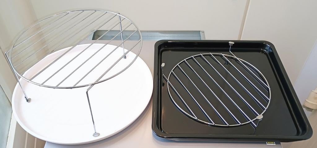 Sharp witte ronde magnetronschaal, zwarte bakplaat of bakrek, Combimagnetron, Gebruikt, ., Ophalen of Verzenden