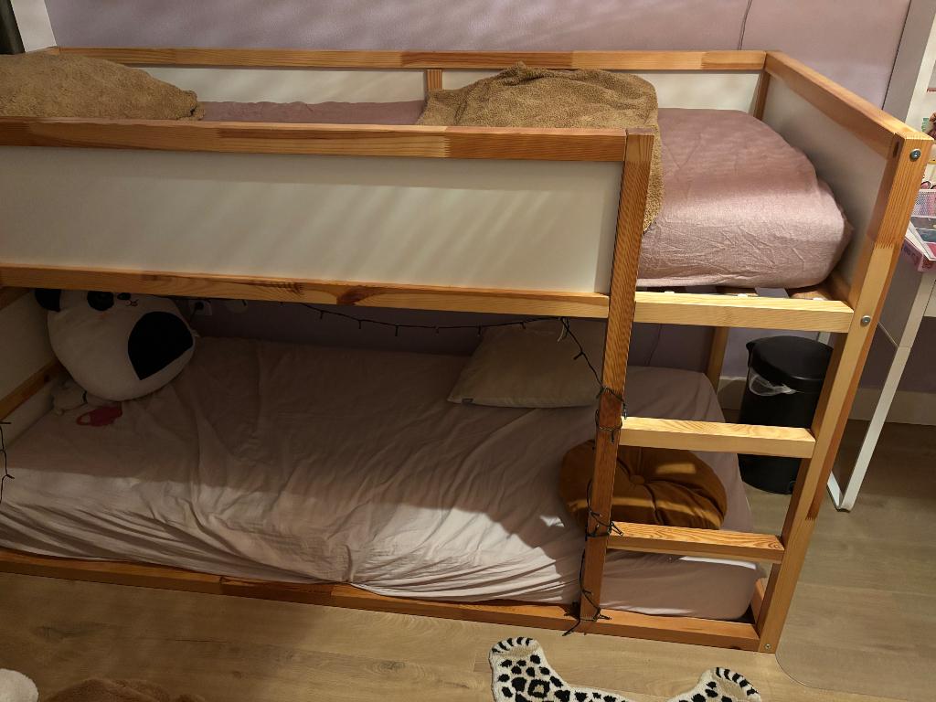 IKEA Kura omkeerbaar bed, Kinderen en Baby's, Kinderkamer | Bedden, Ophalen, 85 tot 100 cm, Zo goed als nieuw, Hoogslaper of Stapelbed