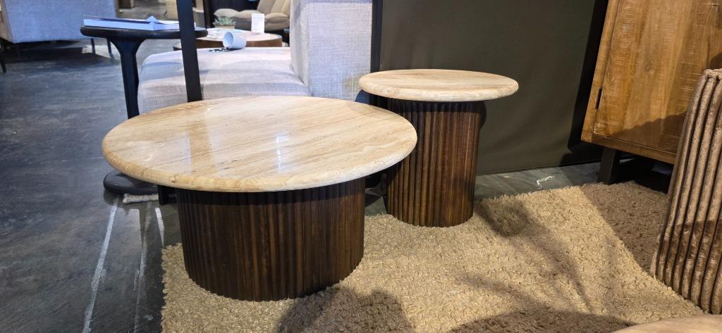 Ronde salontafel | Travertin / Mangobruin Ribbel voet 