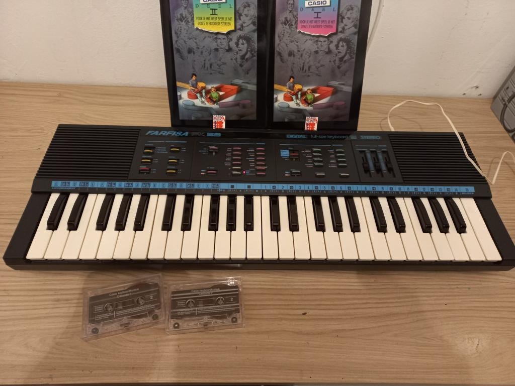 Farfisa FK 53 Vintage Keyboard + Boekjes, Muziek en Instrumenten, Keyboards, Ophalen of Verzenden, Zo goed als nieuw, 49 toetsen