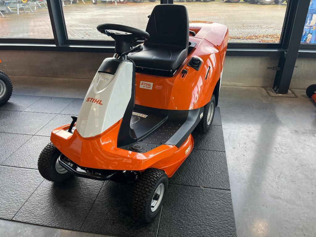 Stihl RT 4082 zitmaaier DEMO, Ophalen, Zo goed als nieuw, Opvangbak, Minder dan 90 cm
