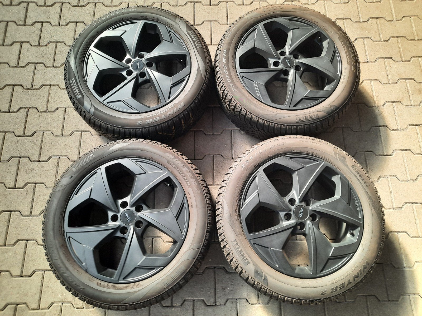 19 inch velgen 5×114.3 HYUNDAI SANTA FE KIA SORENTO WINTER, 19 inch, Gebruikt, Banden en Velgen, 235 mm