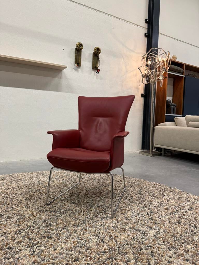 Jori Aida Fauteuil rood leer design stoel, Huis en Inrichting, Fauteuils, Jori, Ophalen of Verzenden, Zo goed als nieuw, Leolux Harvink Pode Rolf Benz Design on Stock Eyye Montis