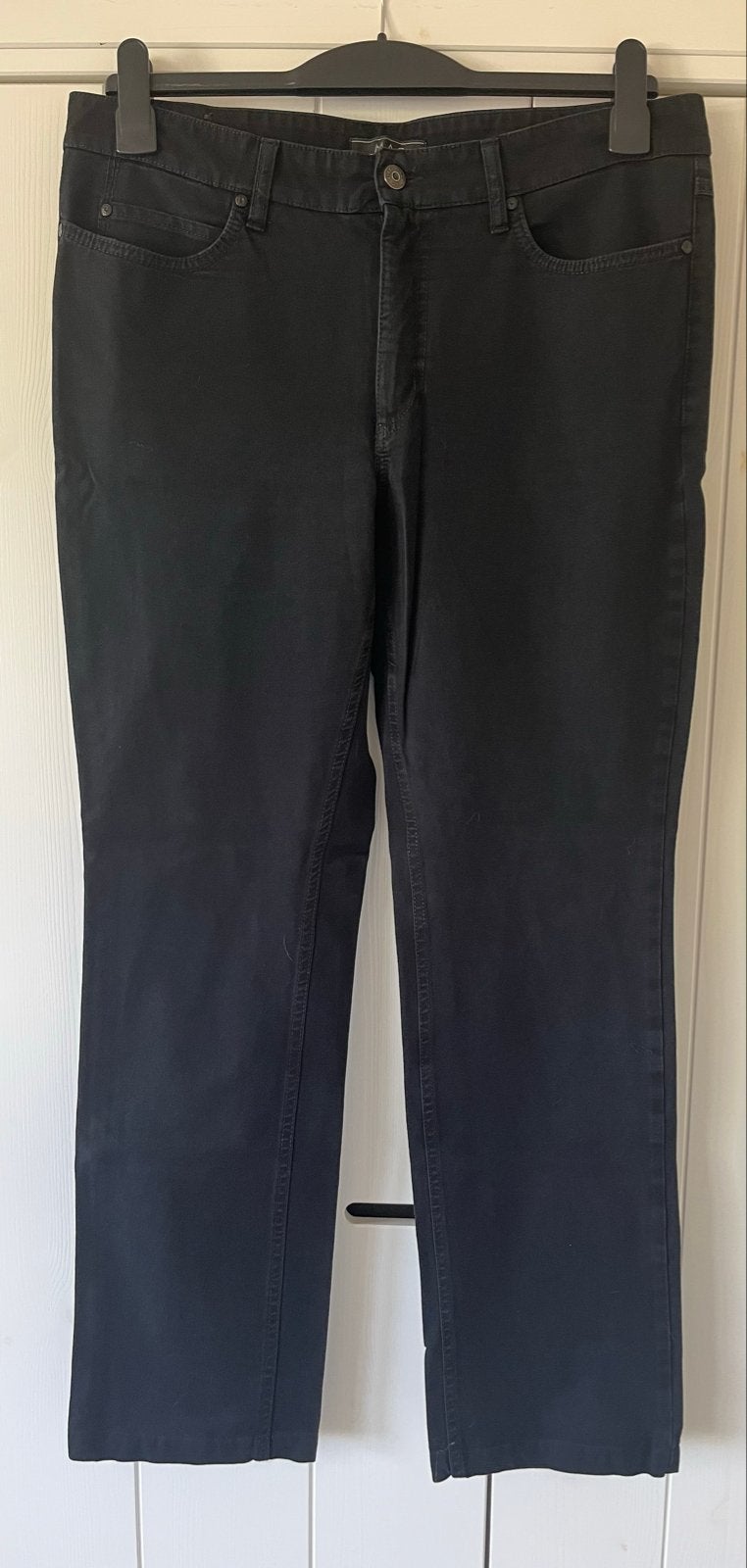 MAC zwarte broek maat 42/44 (L), Kleding | Dames, Broeken en Pantalons, Zwart, Maat 42/44 (L), Ophalen of Verzenden, Lang