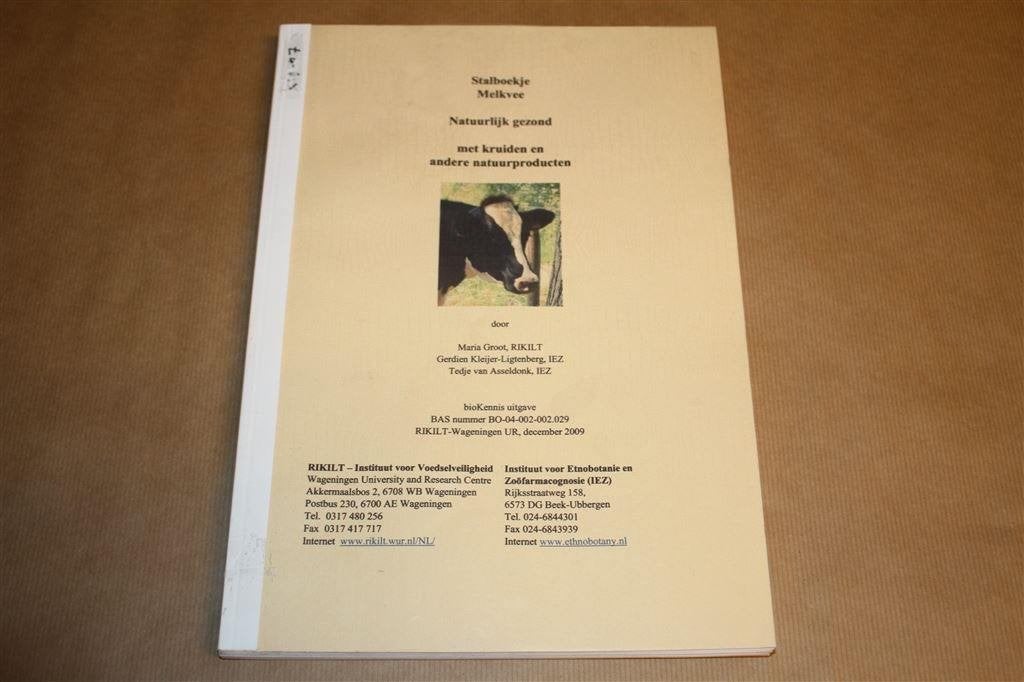 Melkvee Gezond met Kruiden & Natuurproducten., Boeken, Ophalen of Verzenden, Zo goed als nieuw, Kruiden en Alternatief