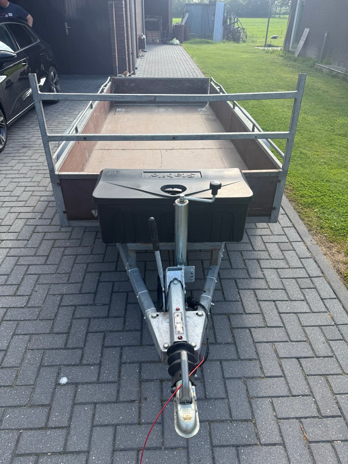 Tandemasser aanhangwagen 2000kg, Ophalen, Gebruikt