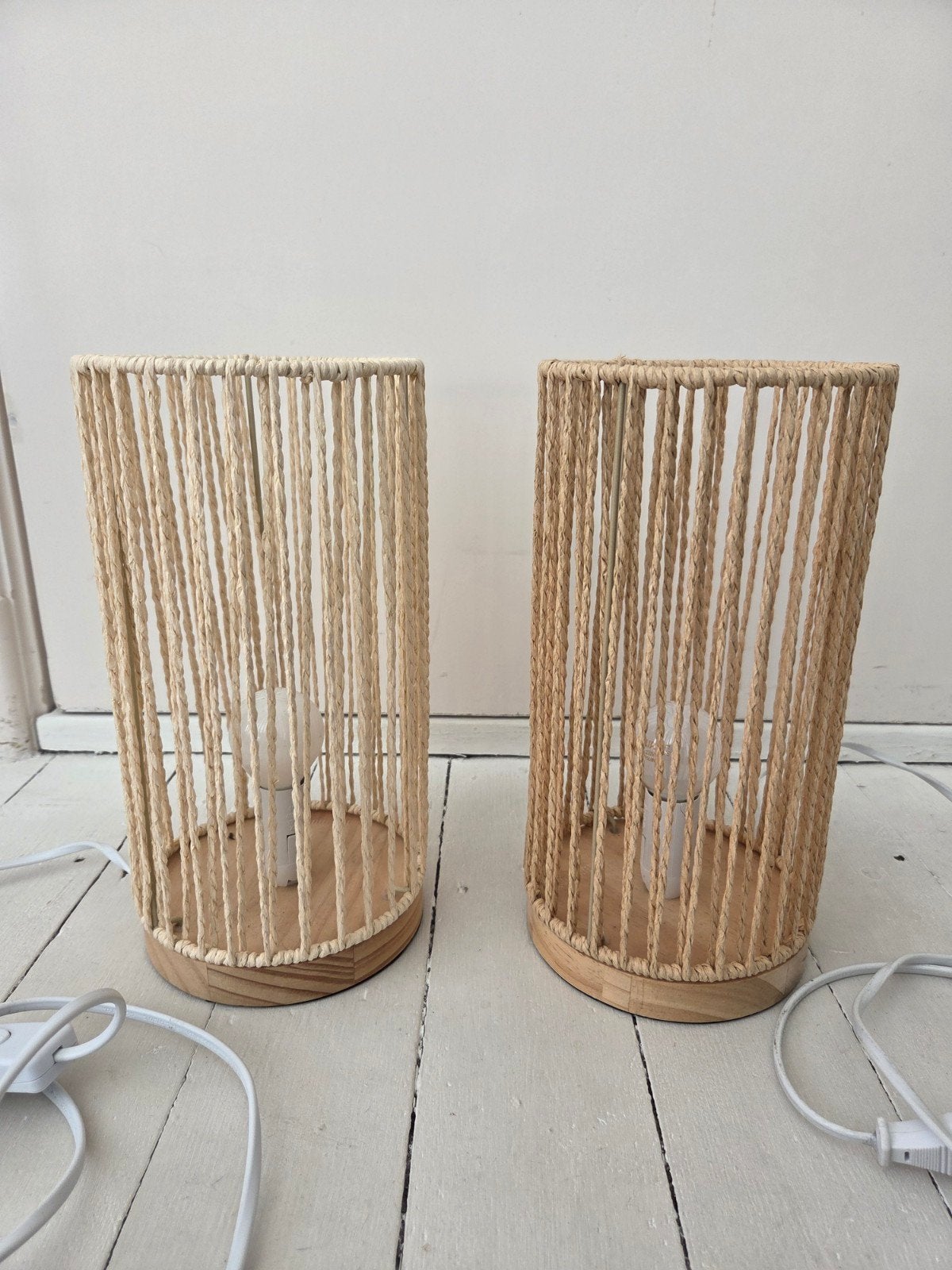 twee tafellampen met touw nachtlampen, Ophalen of Verzenden, Zo goed als nieuw, E14 (klein)