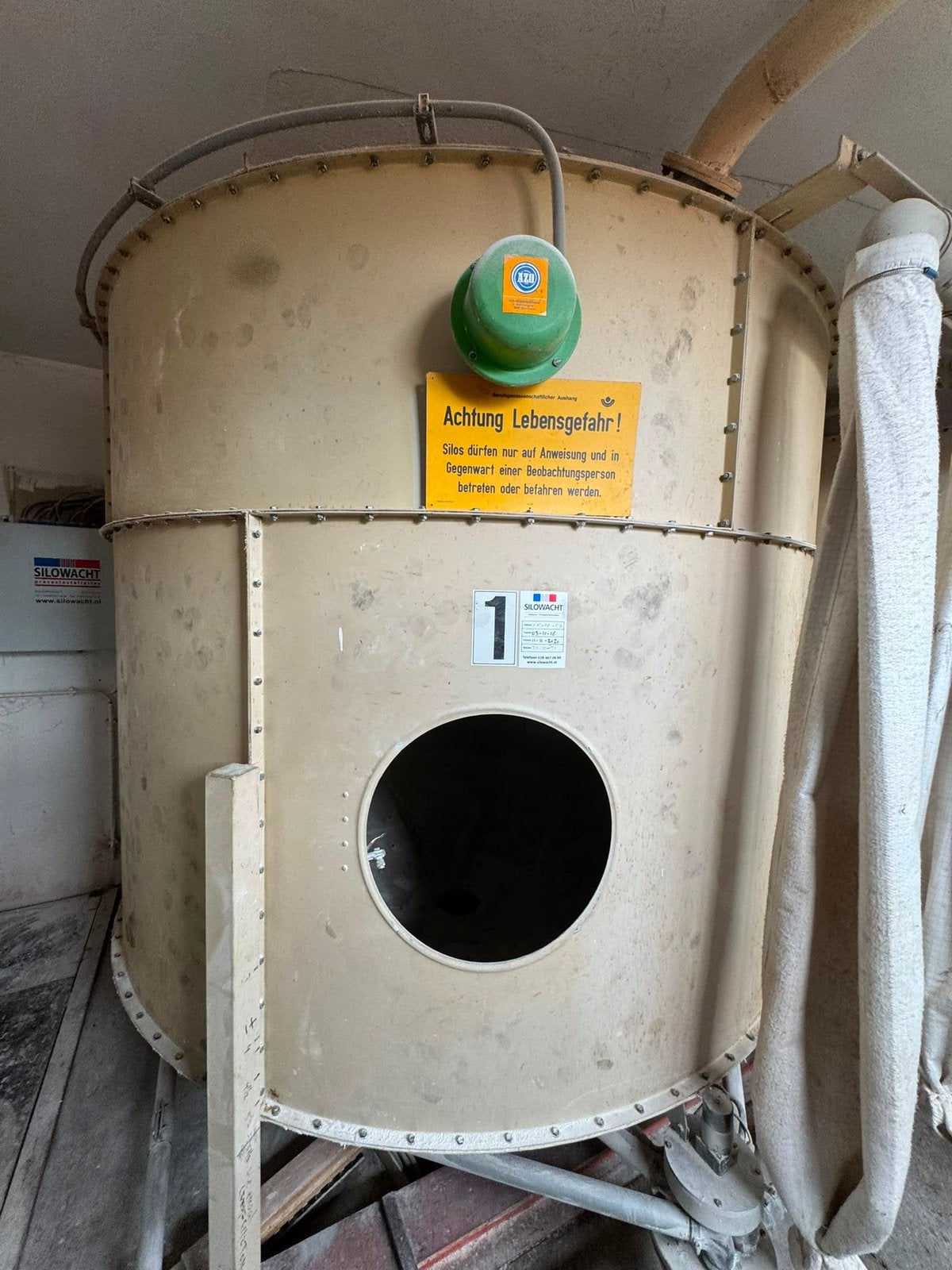 AZO Silowacht meel-/grondstoffensilo complete installatie, Doe-het-zelf en Verbouw, Minder dan 20 liter, Boiler, Ophalen of Verzenden