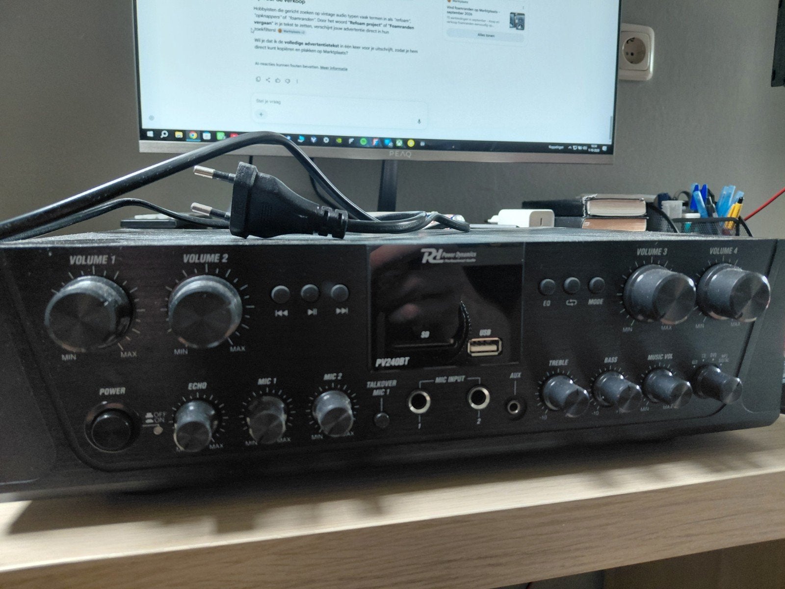 Foto 3 van Stereo installatie (topstaat)