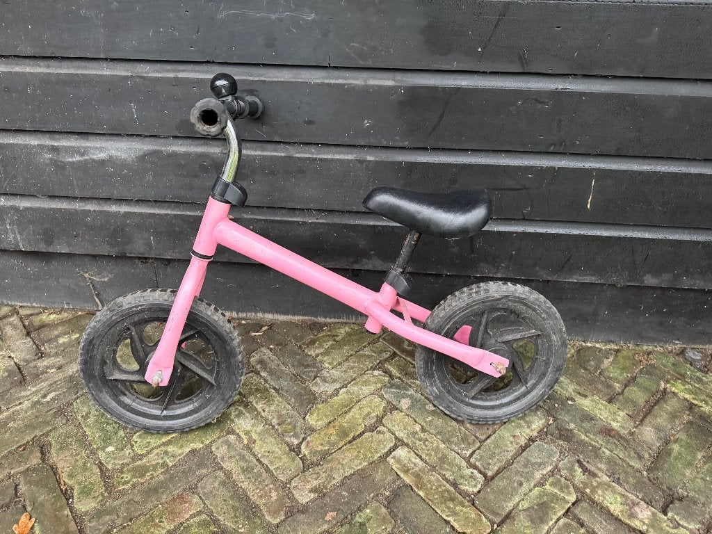 Loopfiets loop fiets roze massieve rubberen wielen, Ophalen of Verzenden, Gebruikt, Minder dan 16 inch