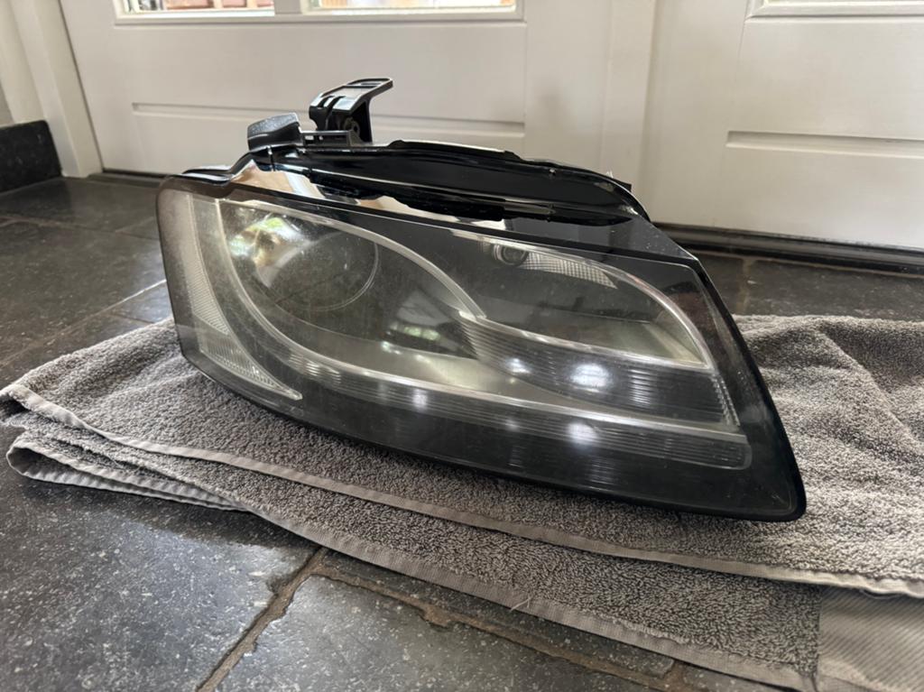 Audi A5 Bi-Xenon koplamp met LED dagrijverlichting, Auto-onderdelen, Ophalen of Verzenden, Gebruikt, Audi