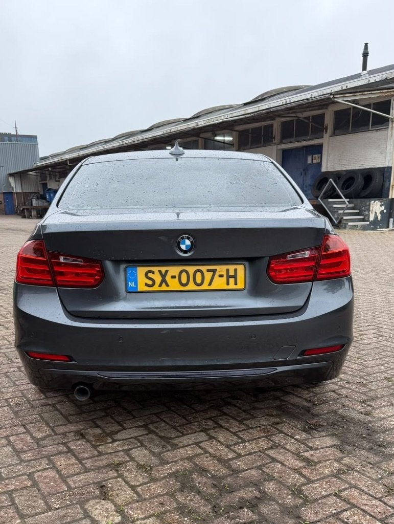 BMW 3-Serie 2.0 320D AUT 2014 Grijs, Auto's, 745 kg, 1995 cc, Zwart, 4 cilinders