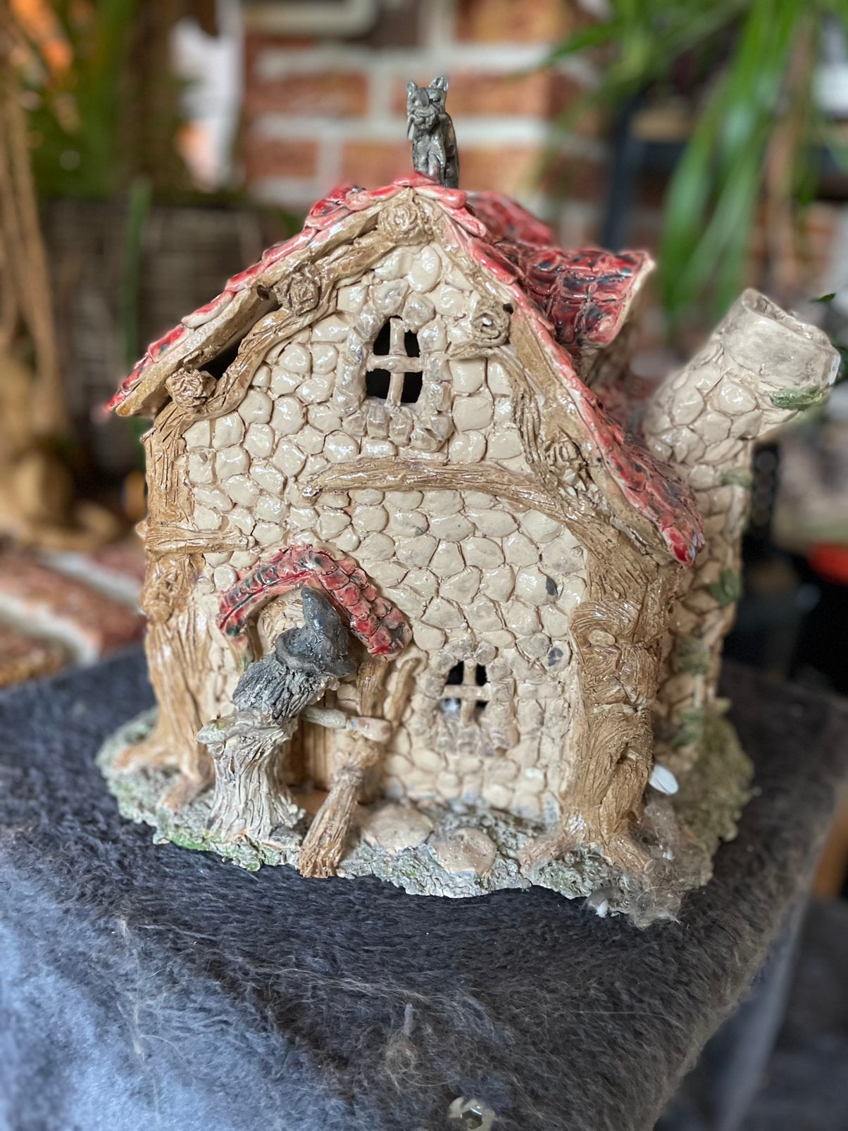 Schattige cottage keramiek, handgemaakt, Ophalen of Verzenden