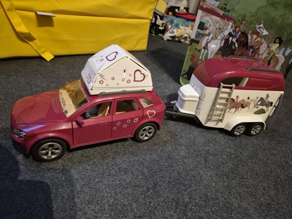 Schleich auto met paardentrailer en paarden, Ophalen of Verzenden, Gebruikt, Meisje