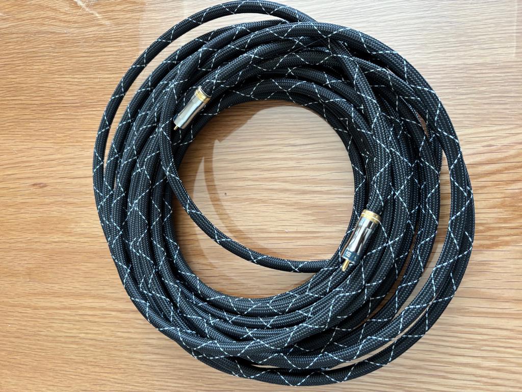 SVS subwoofer kabel 12m, Verzenden, Zo goed als nieuw, 10 meter of meer, Luidsprekerkabel